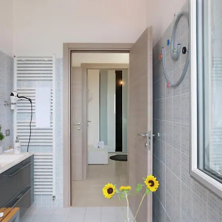 Hillside Comfort In Apartamento