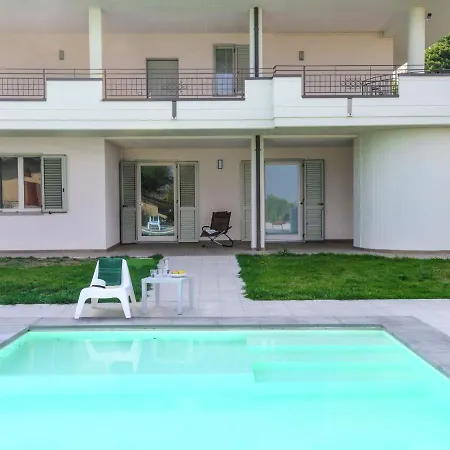 Апартаменты Hillside Comfort In Тавуллия