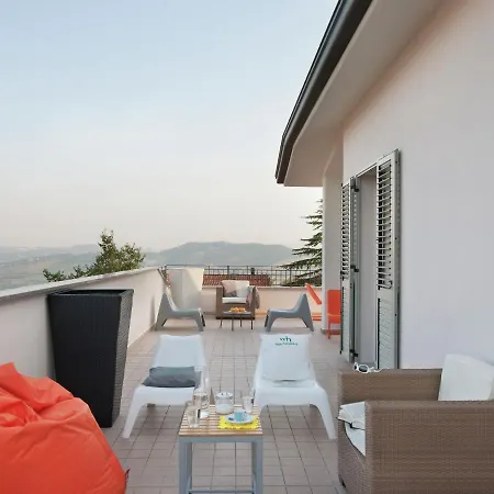 Hillside Comfort In *