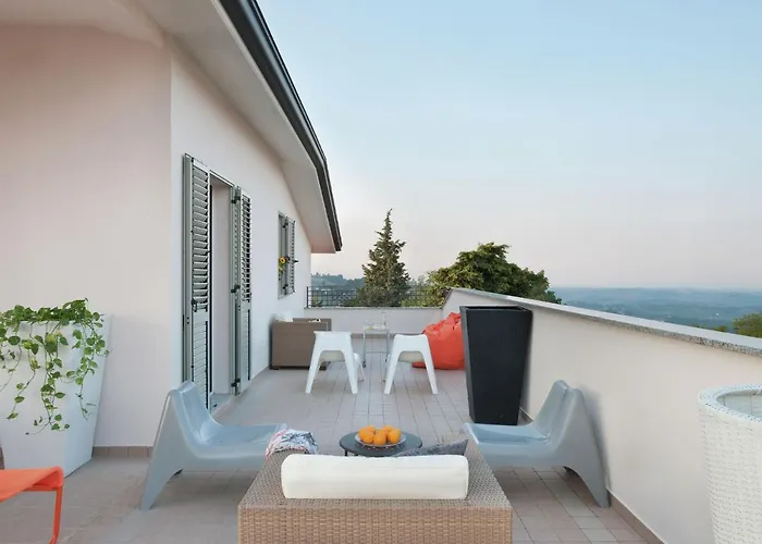 Hillside Comfort In * Tavullia